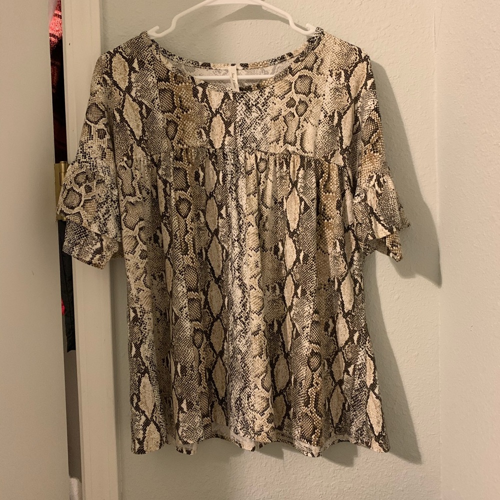 Snake skin Blouse!!